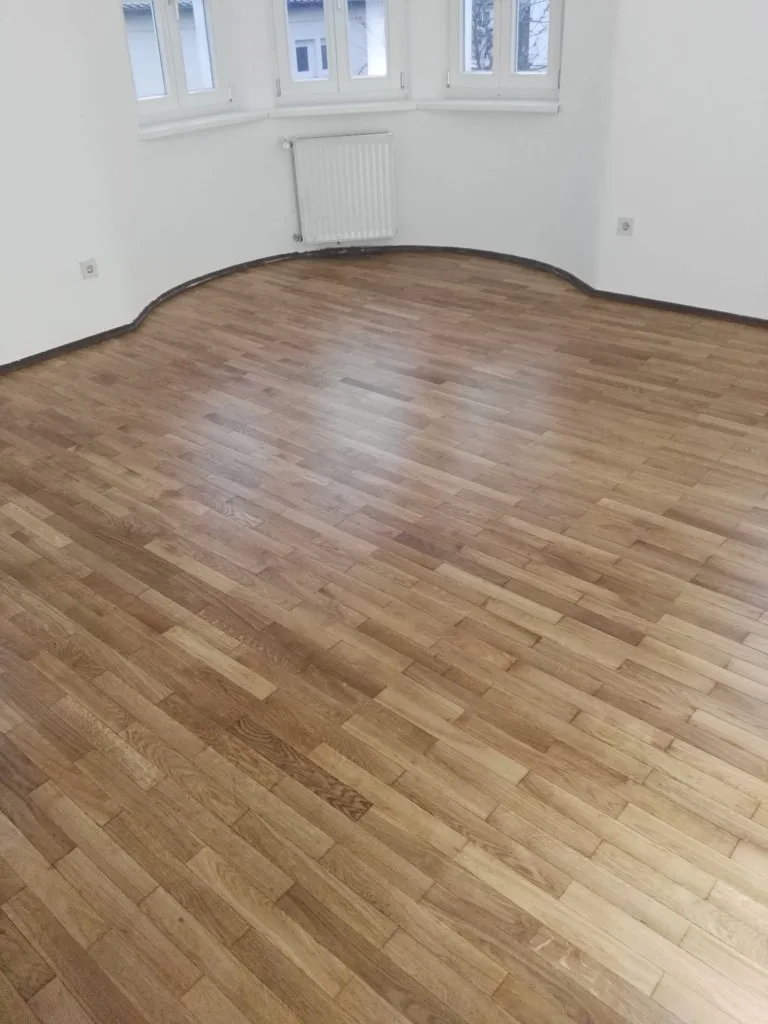 Parkett schleifen und versiegeln